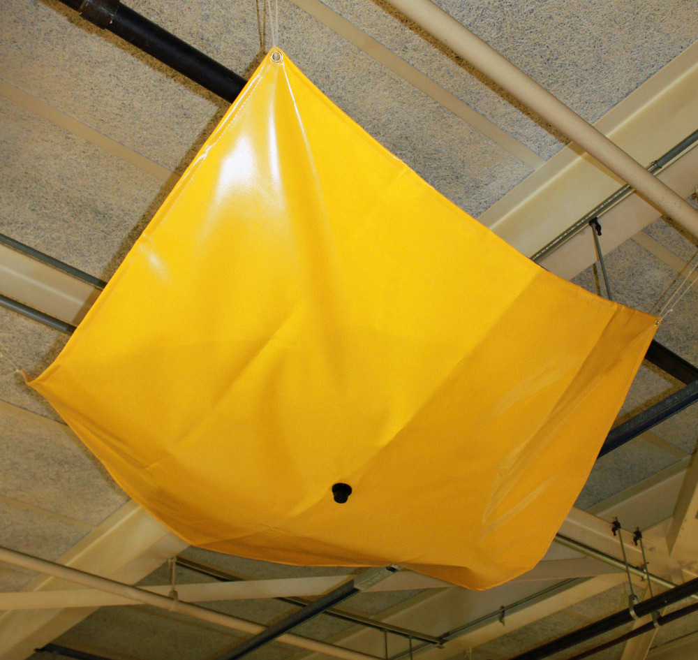 Leckagen-Auffangplane 90 x 90 cm, mit Schlauchanschluss - 1