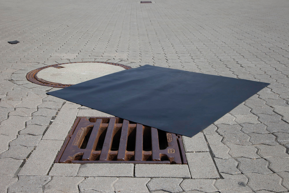 Neopren Abdichtmatte 500x500 mm für Kanaleinläufe - 1